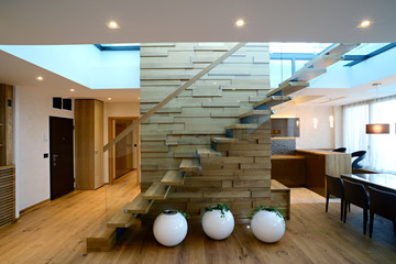 Design and build custom stairs in Toronto